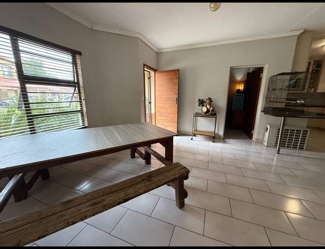 2 BEDROOM HOUSE FOR SALE IN WATERVAL EAST